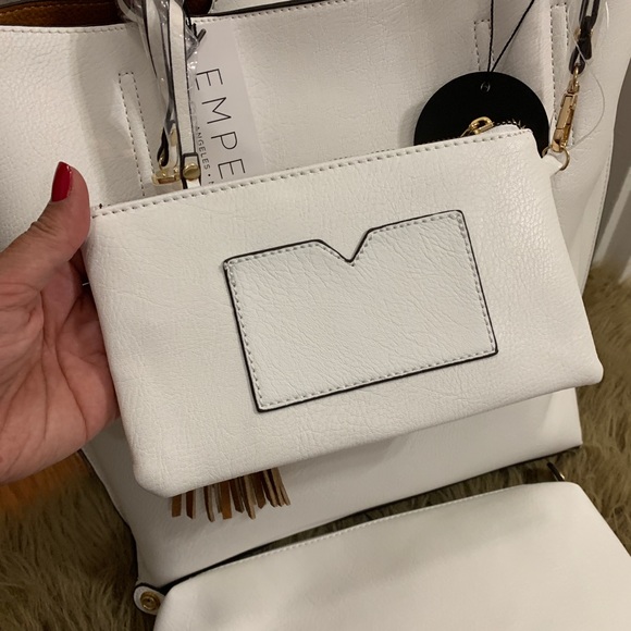 ⛔️SOLD⛔️Emperia genuine soft leather 3 pieces top zip tote - Picture 9 of 16